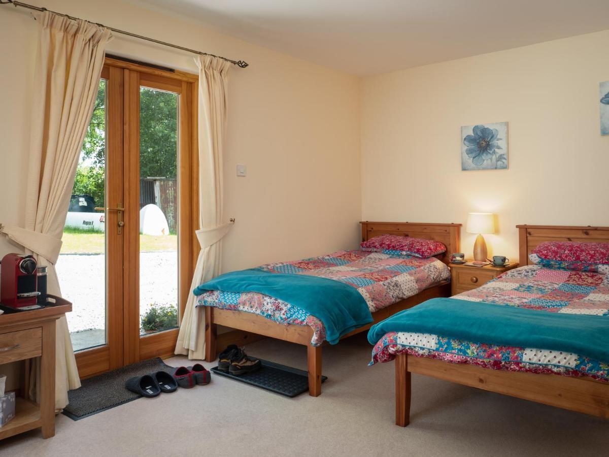 キングシー Tigh Na Bruaich Bed & Breakfast エクステリア 写真